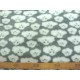 Coral fleece lichtgrijs met witte poedelkopjes. Aan 2 kanten superzachte rekbare fleece.  100% Polyester  1.50 mtr. breed  225 G