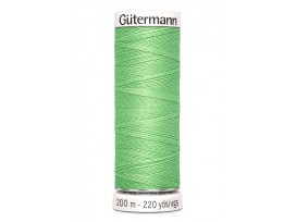 Gutermann garen lime 200 mtr.  Kleurnummer 154