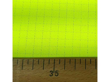 Een redelijk stevige neon kleurige keperkatoen met een ruitje. Ook geschikt voor bekleding  Poly/katoen  1.50 mtr. br.