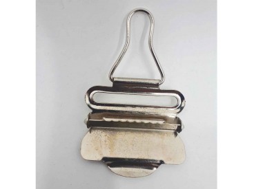 Een zilver kleurige tuinbroek sluiting. Er past band door van 40 mm.  Lengte 54mm  Breedte 48mm