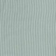 Een mintgroen/oudgroene lengtestreep.. De streep is 2 mm. breed.. 100% Katoen 1.45 mtr. br. 110 gram p/m2