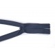 Blinde rits donkerblauw. Niet deelbaar.  Makkelijk in te korten.  40 cm. lang