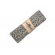 Tricot biaisband op een kaartje. Panterprint lichtzand. 3 meter lang. 2 cm breed. 96 % viscose en 6 % elastan