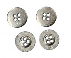 Metaal knoop Zilver 4-gaats glad 18mm. mk208