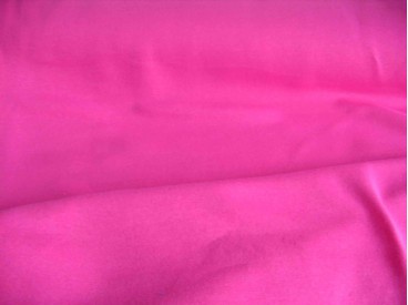 Mooie kwaliteit pinkkleurige joggingstof. 80%co./20%pe 1.50 mtr.br. 245 gram/m2