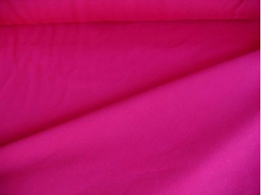 Tricot pink, een mooie kwaliteit jersey van de firma Nooteboom.  92% katoen/8% elastan  1,60 meter breed  240 gram p/m²