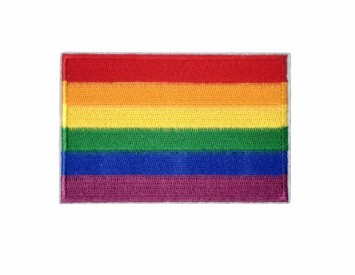 Regenboogvlag applicatie  Afmeting 9x6 cm  Kleurecht en Opstrijkbaar