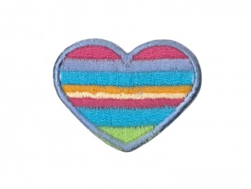 Regenboog applicatie Hartje  Een opstrijkbare applicatie van 4 x 4 cm.
