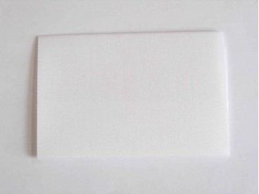 Reparatiedoek wit opstrijkbaar.  11 x 25 cm. 100% katoen