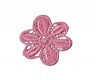 Een opnaaibare roze bloemapplicatie met een doorsnee van 50 mm  Prijs per stuk.