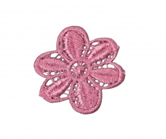 Een opnaaibare roze bloemapplicatie met een doorsnee van 50 mm  Prijs per stuk.