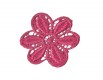 Een opnaaibare pinkkleurige bloemapplicatie met een doorsnee van 50 mm  Prijs per stuk.