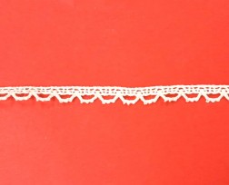 Katoen kant Creme lijkt gehaakt  10 mm breed