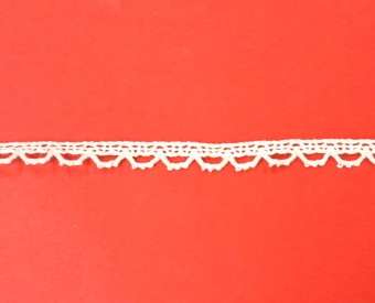 Katoen kant Creme lijkt gehaakt  10 mm breed
