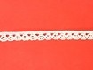 Katoen kant Creme lijkt gehaakt  10 mm breed