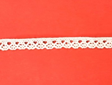 Katoen kant Creme lijkt gehaakt  10 mm breed