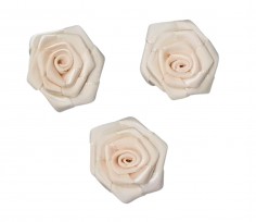 Corsage. Een antique witte opnaaibare roos applicatie  Doorsnee ongeveer 30 mm  Deze roosapplicaties worden per stuk verkocht