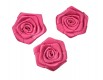 Corsage. Een fuchsia opnaaibare roos applicatie  Doorsnee ongeveer 30 mm  Deze roosapplicaties worden per stuk verkocht
