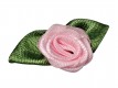 Opnaaibare bloemapplicatie  Roze roosje met groen bladvormig strikje  Ongeveer 30x15 mm.  Worden per stuk verkocht