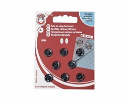 Drukknoop opnaaibaar zwart  10 mm doorsnee.  8 stuks op een kaartje