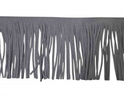 Franjes van suedine.  Grijs.   Ongeveer 12 cm lang.  Leuk om jassen, tassen, laarzen en nog veel meer te verfraaien.