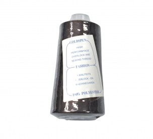 Lockgaren. 3000 yards.  Donkerbruin  100% polyester  Dikte 40/2 Ook geschikt als naaigaren.  Goldspun overlockgaren