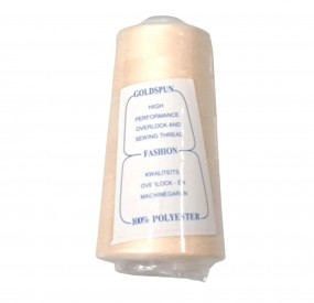 Lockgaren. 3000 yards.  Creme  100% polyester  Dikte 40/2 Ook geschikt als naaigaren.  Goldspun overlockgaren