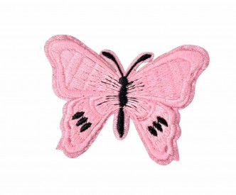 Een roze vlinder applicatie van 7 x 6 cm.  Om te plakken of te strijken, 2 in 1.