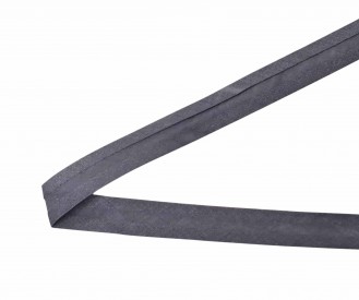 Biaisband van 2 cm breed  Donkergrijs  100 % katoen  De prijs is per meter en "1" staat voor 1 meter