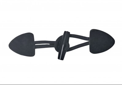 Donkergrijze opnaaibare houtje/touwtje sluiting. 15 x 4 cm.