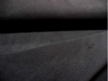 Zwarte anti-pilling fleece. 100% polyester 1.55 mtr.br.