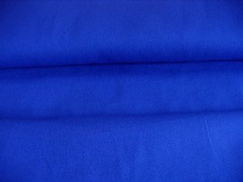 Canvas stof kobalt. Een stevige canvas stof om bijvoorbeeld kussens, tafelkleden, jassen of tassen van te maken. 100% katoen.