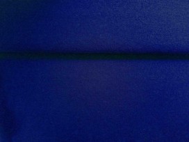 Mooie zware kwaliteit voorgekookte kobalt kleurige boucle wolvilt.  Zeer geschikt voor jasjes en rafelt niet!  100% wol  1.45 mt