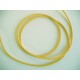 Geel koord elastiek van ca. 3 mm. doorsnee.  Een rol van 50 meter en de prijs is per rol.