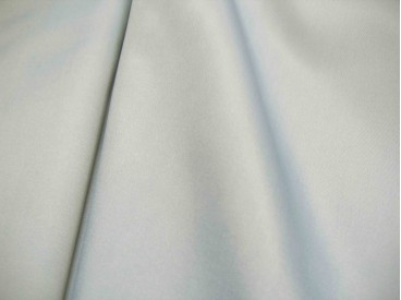 Mooie kwaliteit offwhite antistatische acetate voering  100% Acetaat  80gr/m2  1.40 mtr.br.