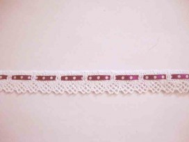 Kant met een doorheen geregen Paars stiplintje 675