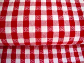 BB ruit 10x10mm. Rood met hartjes 5638-15N