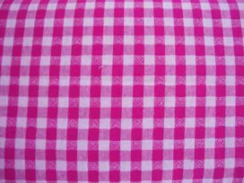 BB ruit 10x10mm. Pink met hartjes 5638-17N