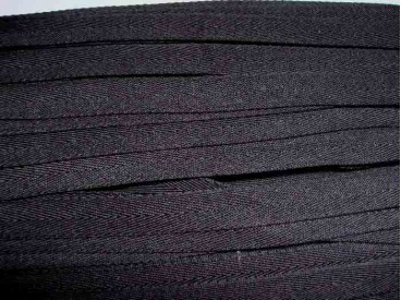 Zwart keperband van 14 mm. breed. 100% polyester