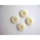 Kunststof knoop 4-gaats Creme 15mm. 492-S6