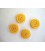Kuntstof knoop 2 gaats Geel 18mm. 544-S8