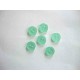 Overhemdknoopje groen, met een doorsnee van 12mm.