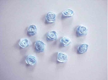 Applicatie Roos/strikje Lichtblauw roosje R664