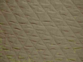 Gewatteerde voering Donkerbruin Grote ruit 79004