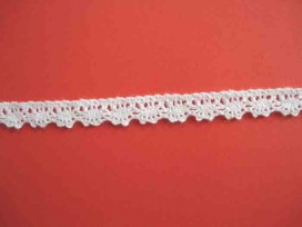 Kantklos kant Wit met golfje 10 mm. KKKR1