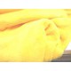 Zeer zachte en soepele gele wellness fleece, geschikt voor kleding, hobby en/of decoratie. 100% polyester 1.50 mtr . br. 260 gr.