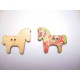 Houten knoop gekleurd Paard  P2