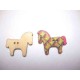 Houten knoop gekleurd Paard  P3
